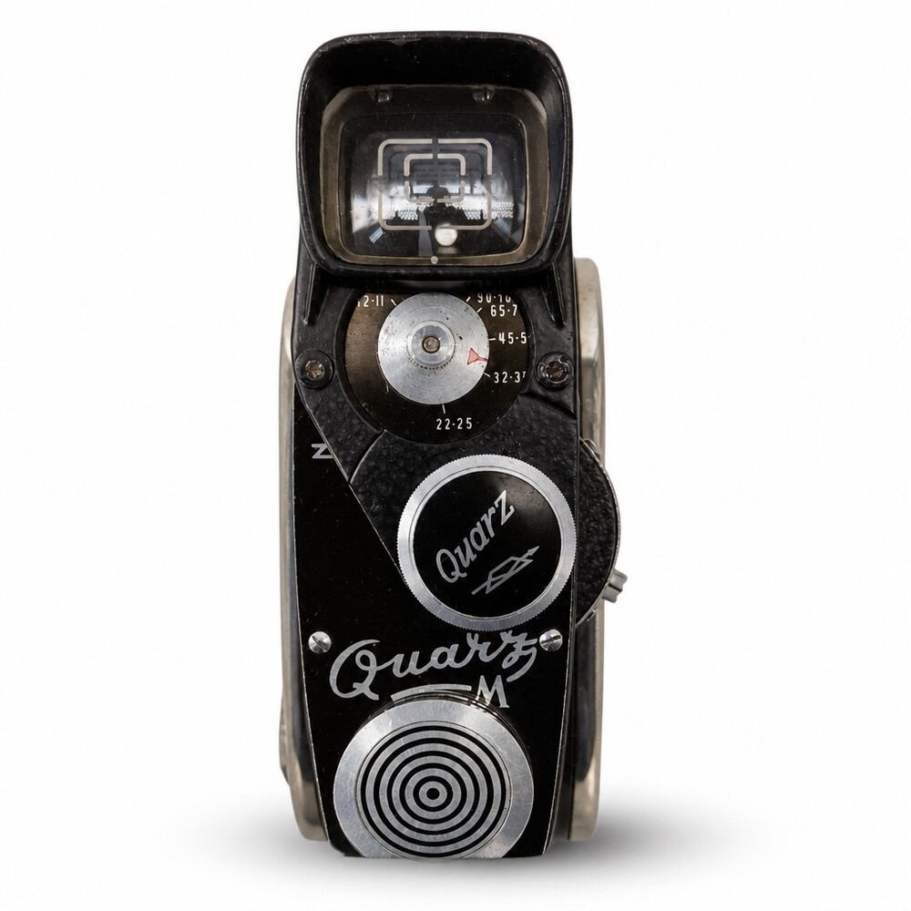 Vintage Soviet Quartz M 8mm Movie Camera w/ Pistol Grip Handle USSR - Picture 1 of 5